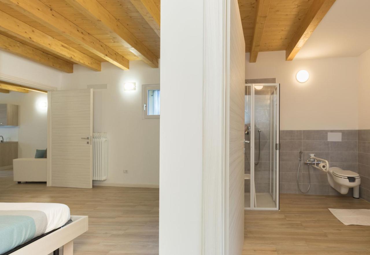 Residenze Lariane Lägenhet Colico Exteriör bild