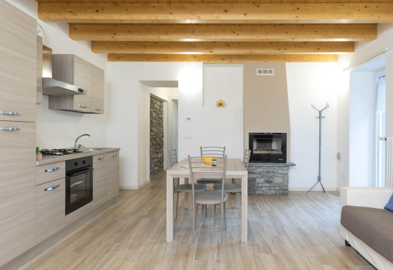 Residenze Lariane Lägenhet Colico Exteriör bild