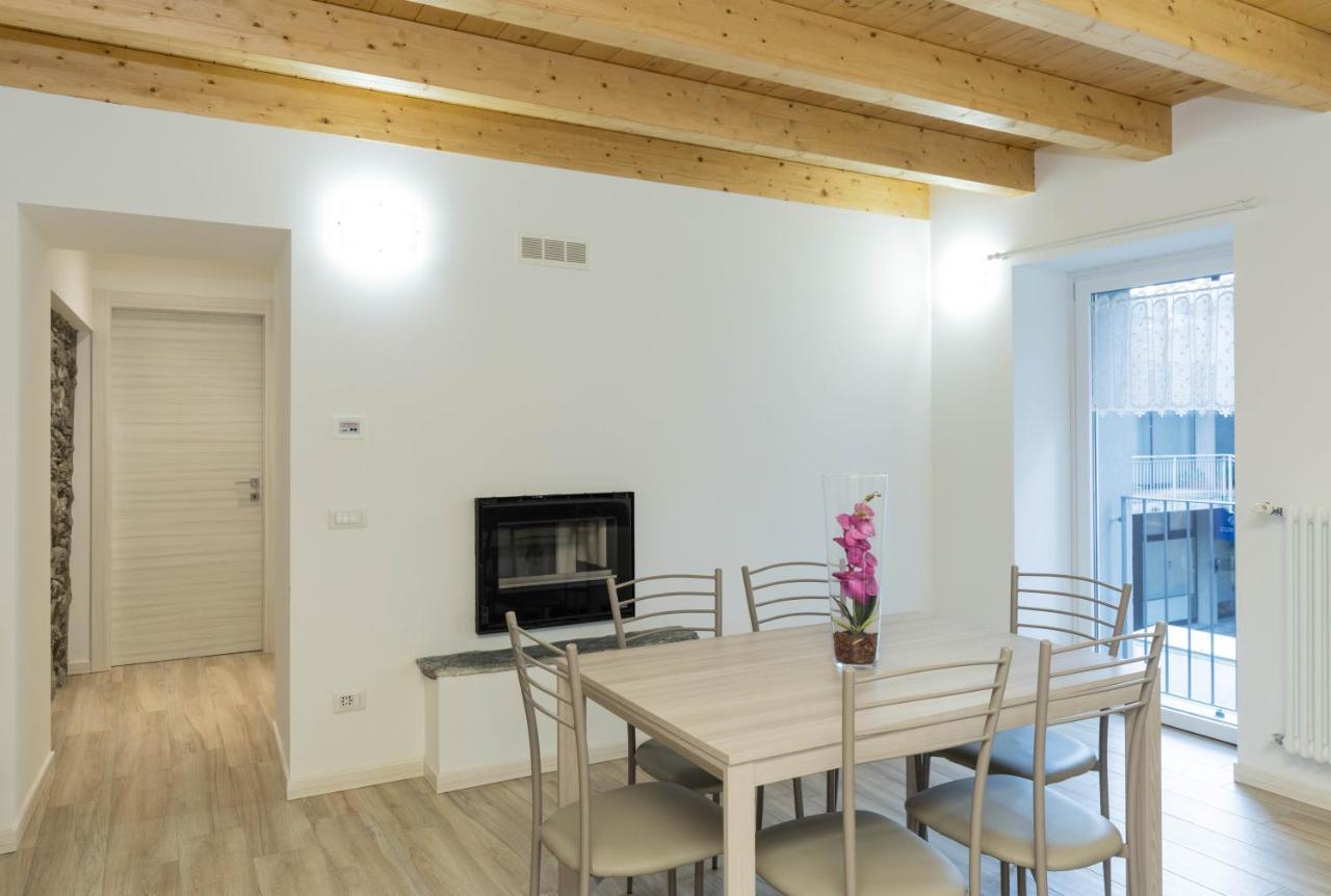 Residenze Lariane Lägenhet Colico Exteriör bild