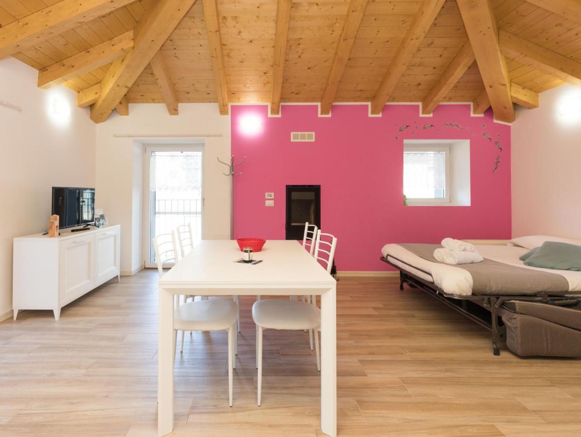 Residenze Lariane Lägenhet Colico Exteriör bild